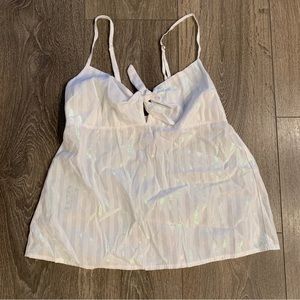 S❣️Victoria’s Secret white top